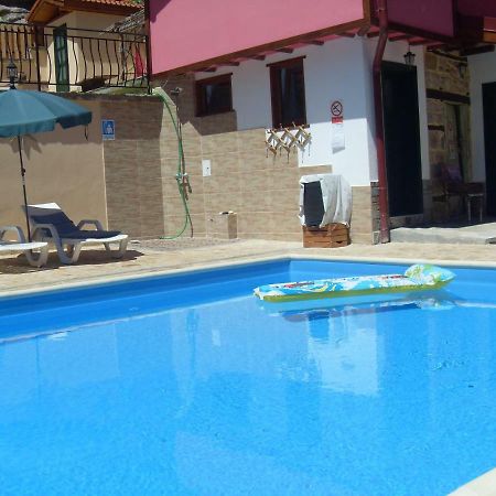 The Pink House Hotel Polkovnik Serafimovo Bagian luar foto