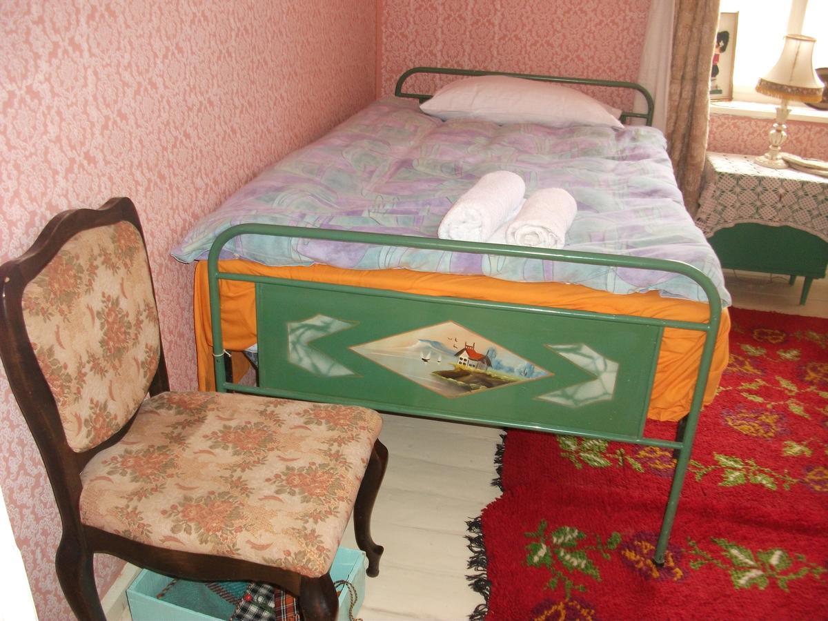 The Pink House Hotel Polkovnik Serafimovo Bagian luar foto